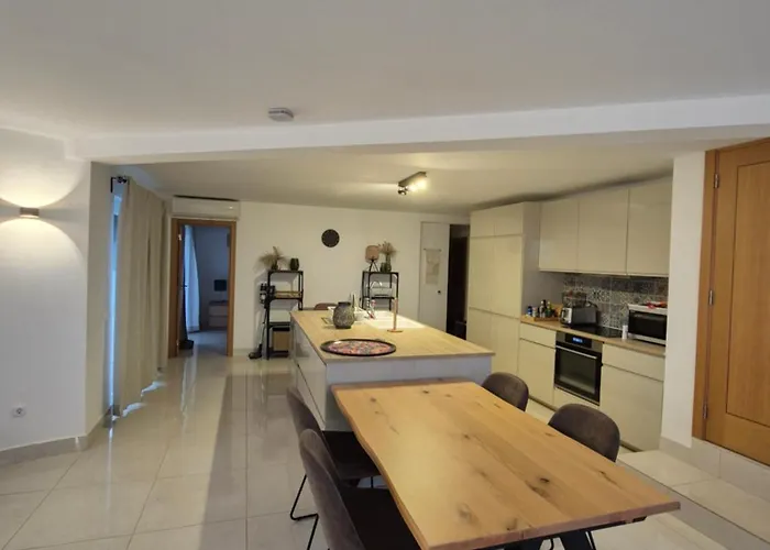 Panorama House Apartman *